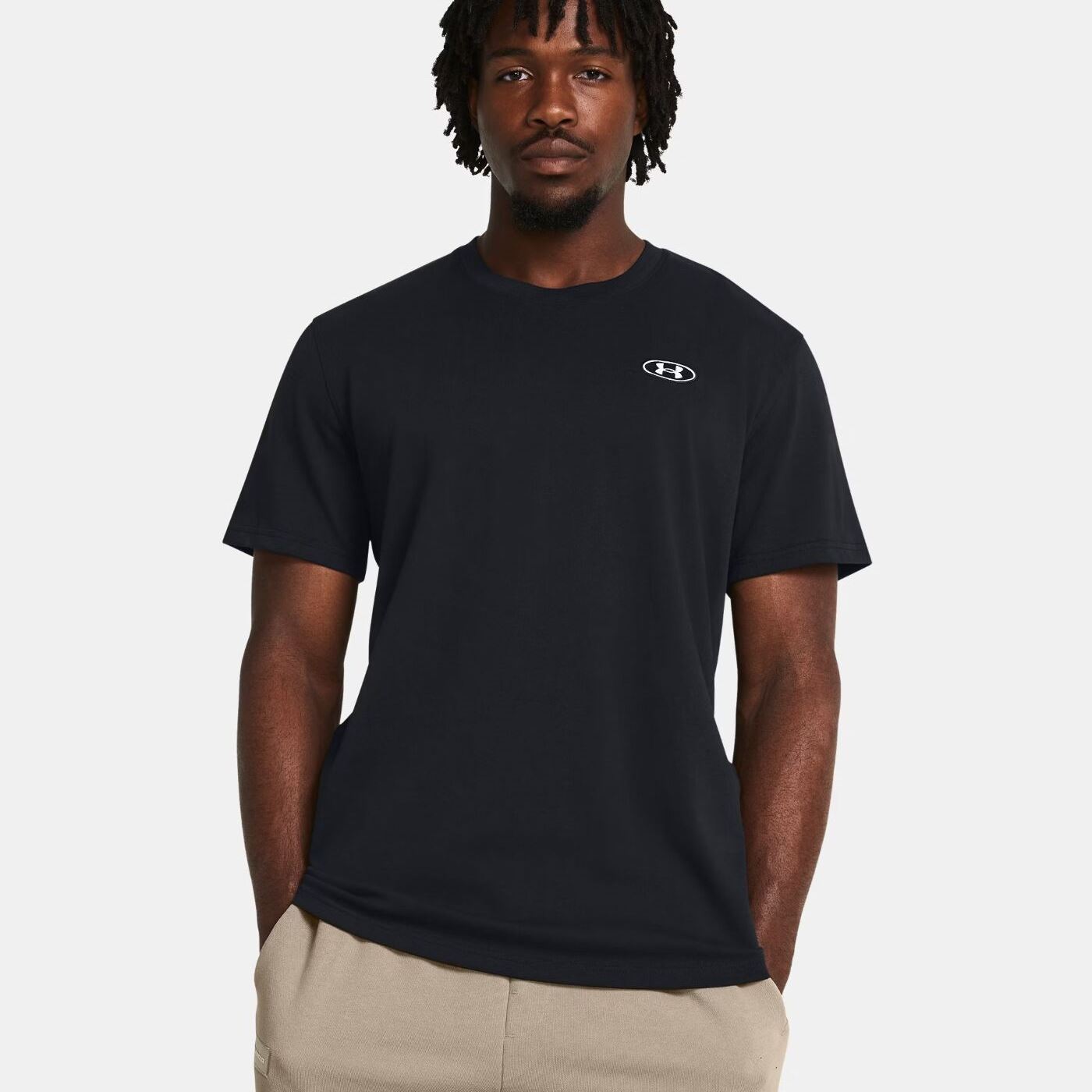 Футболка Under Armour HeatGear Loose Fit Chest Patch 1382902-001