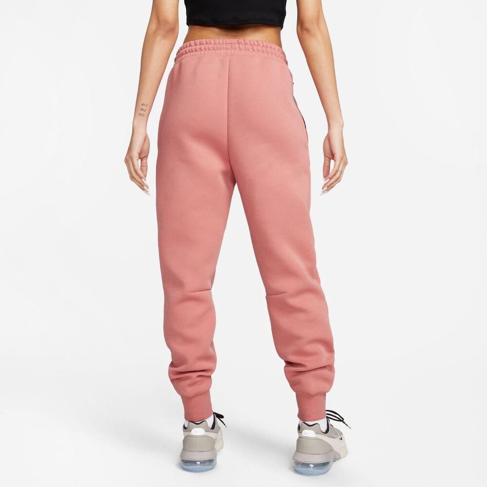 Спортивні штани Nike Sportswear Tech Fleece FB8330-618