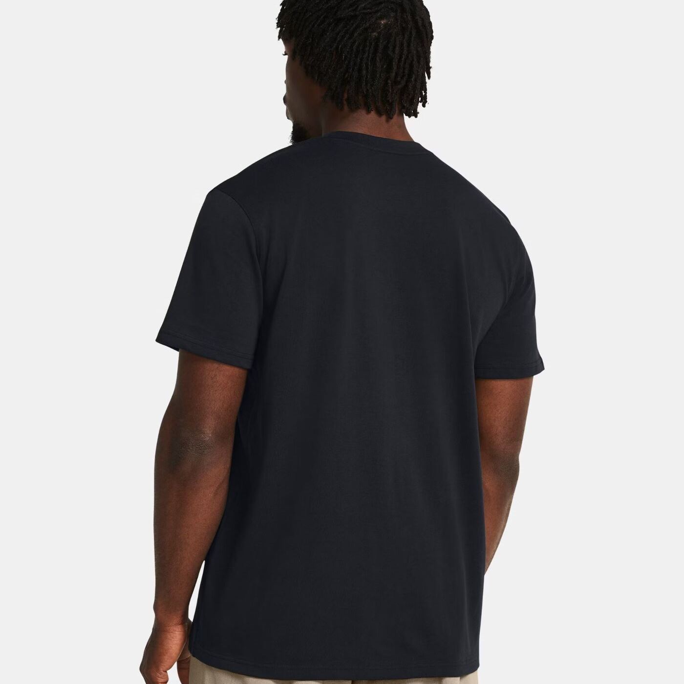 Футболка Under Armour HeatGear Loose Fit Chest Patch 1382902-001