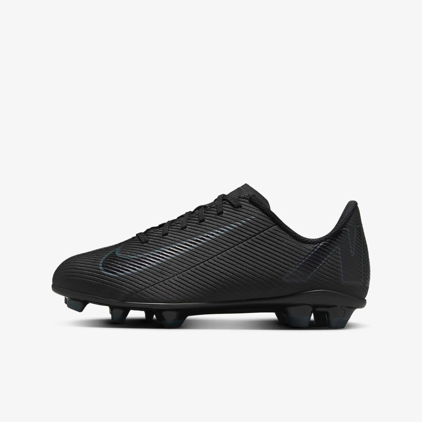 Бутси Nike Mercurial Vapor 16 Club FG/MG FQ8286-002