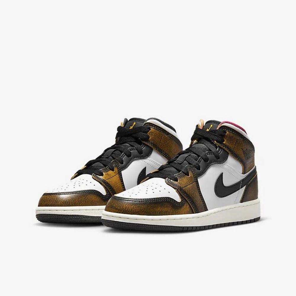 Кросівки Nike Air Jordan 1 Mid SE DQ8418-071