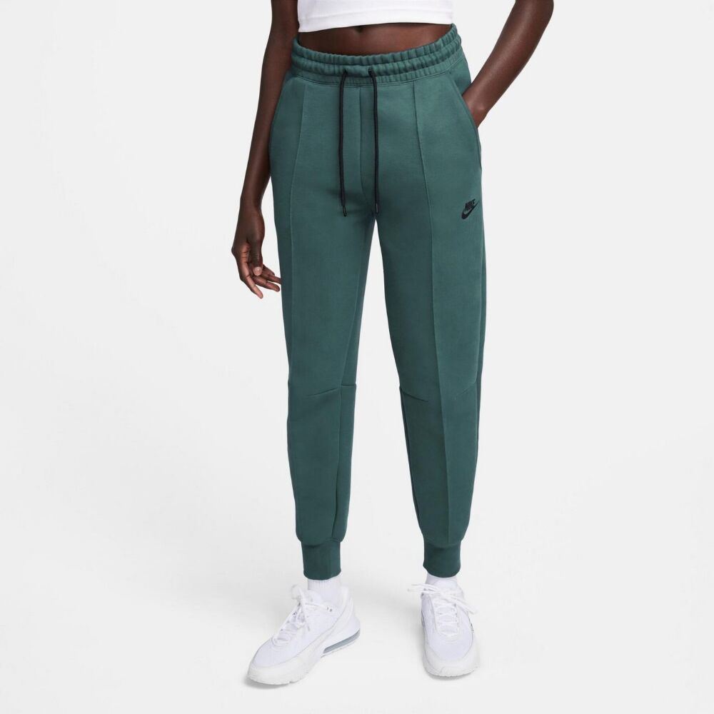 Спортивні штани Nike Sportswear Tech Fleece FB8330-328