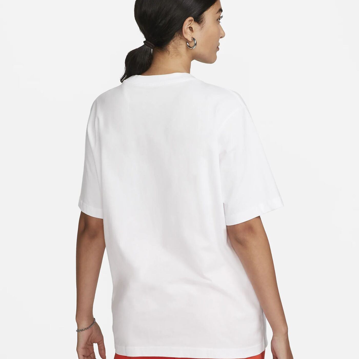 Футболка Nike Sportswear Essential Tee LBR FD4149-100