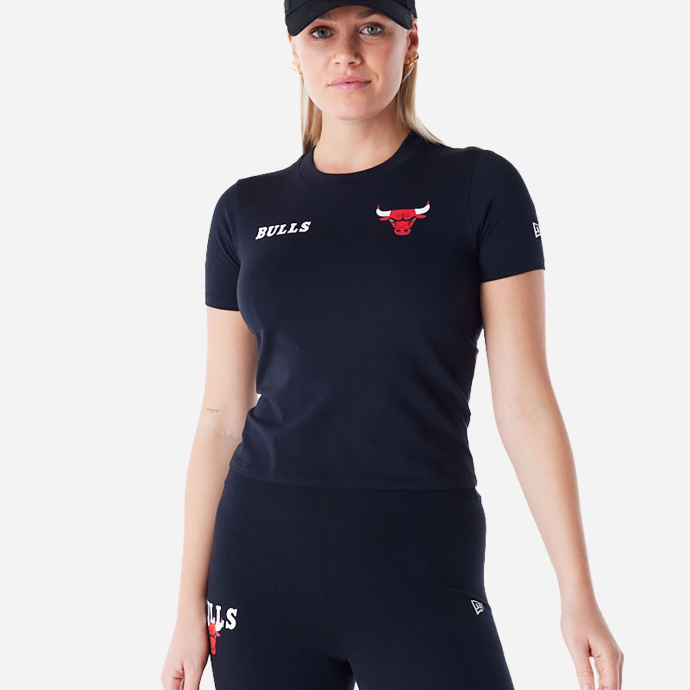 Футболка New Era Wmns Slim Bulls 60564918