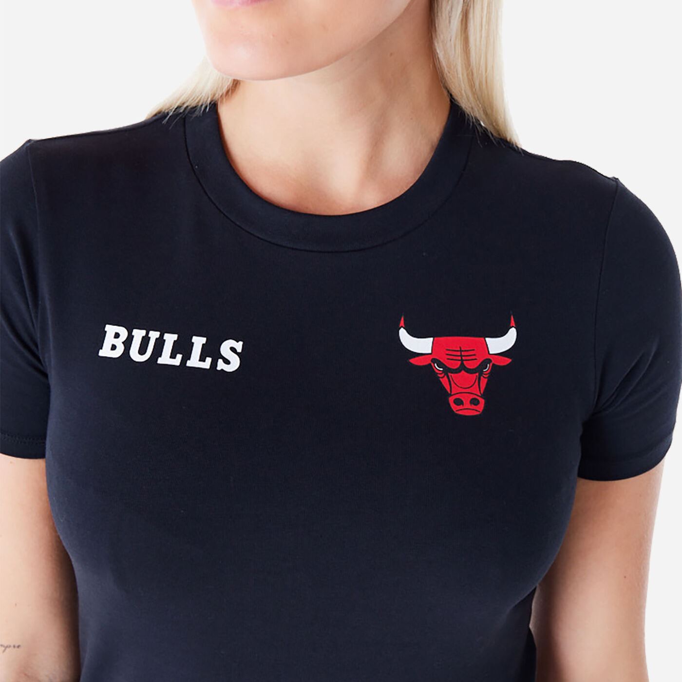 Футболка New Era Wmns Slim Bulls 60564918