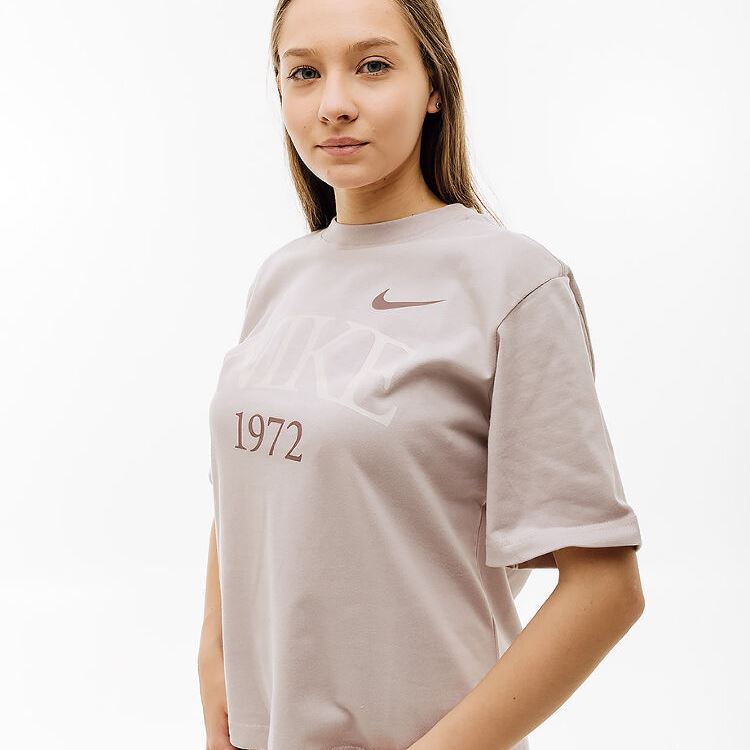 Футболка Nike W Tee Classics Boxy FQ6600-019