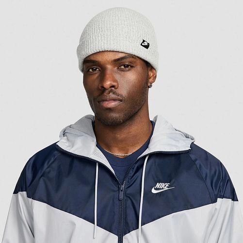 Шапка Nike Terra Beanie Sc Grey HF0176-063
