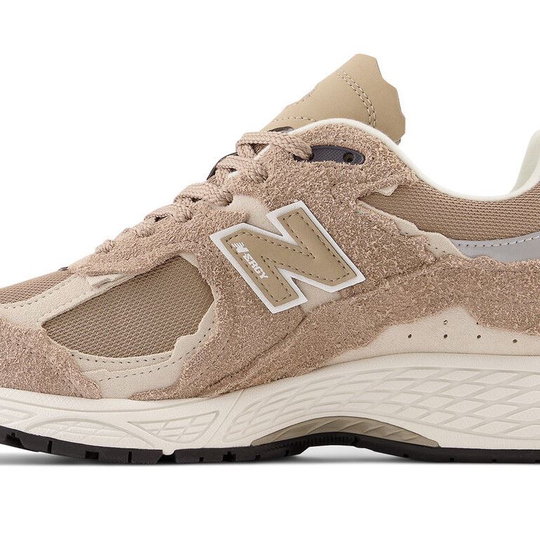 Кросівки New Balance 2002R M2002RDL