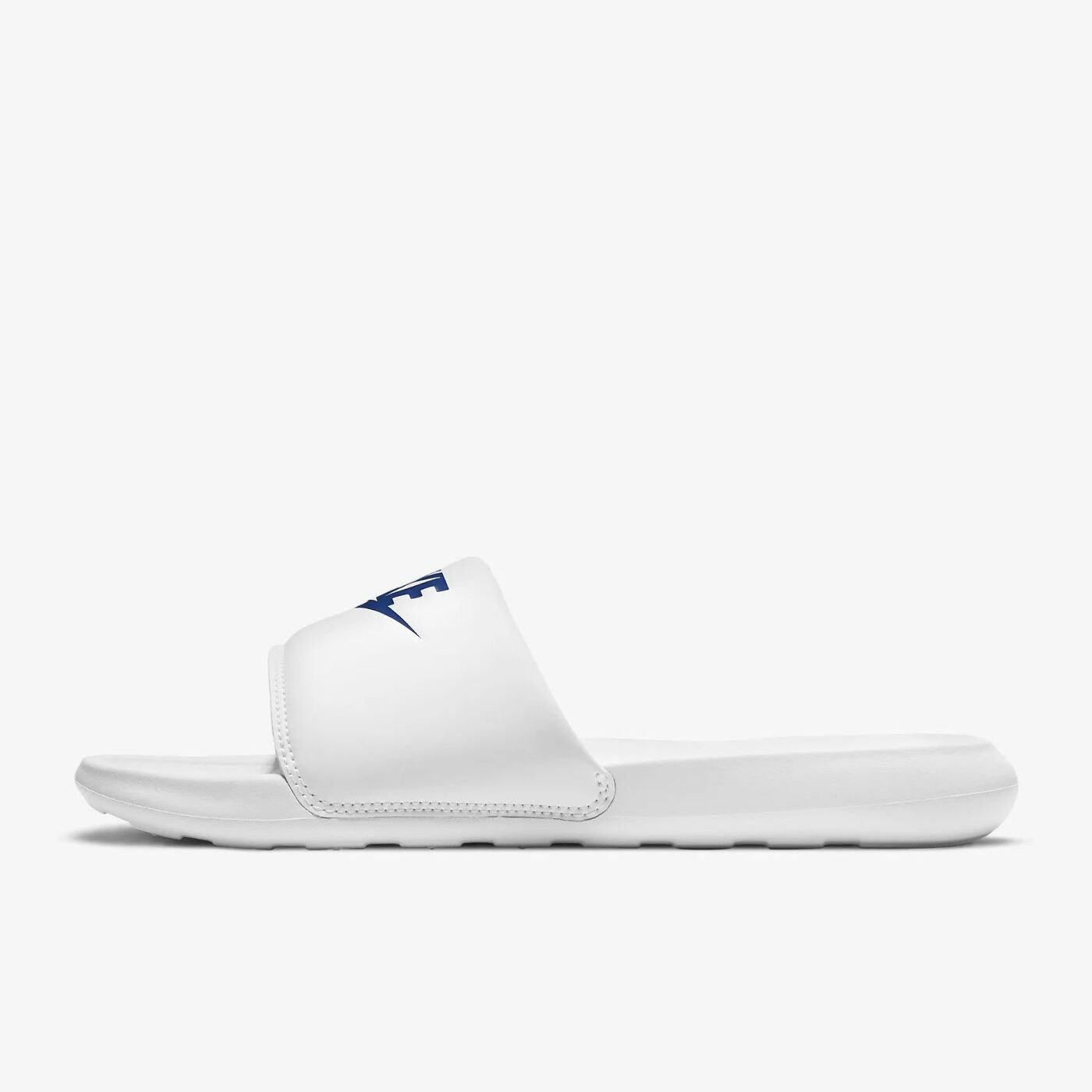 Тапочки Nike Victori One CN9675-102