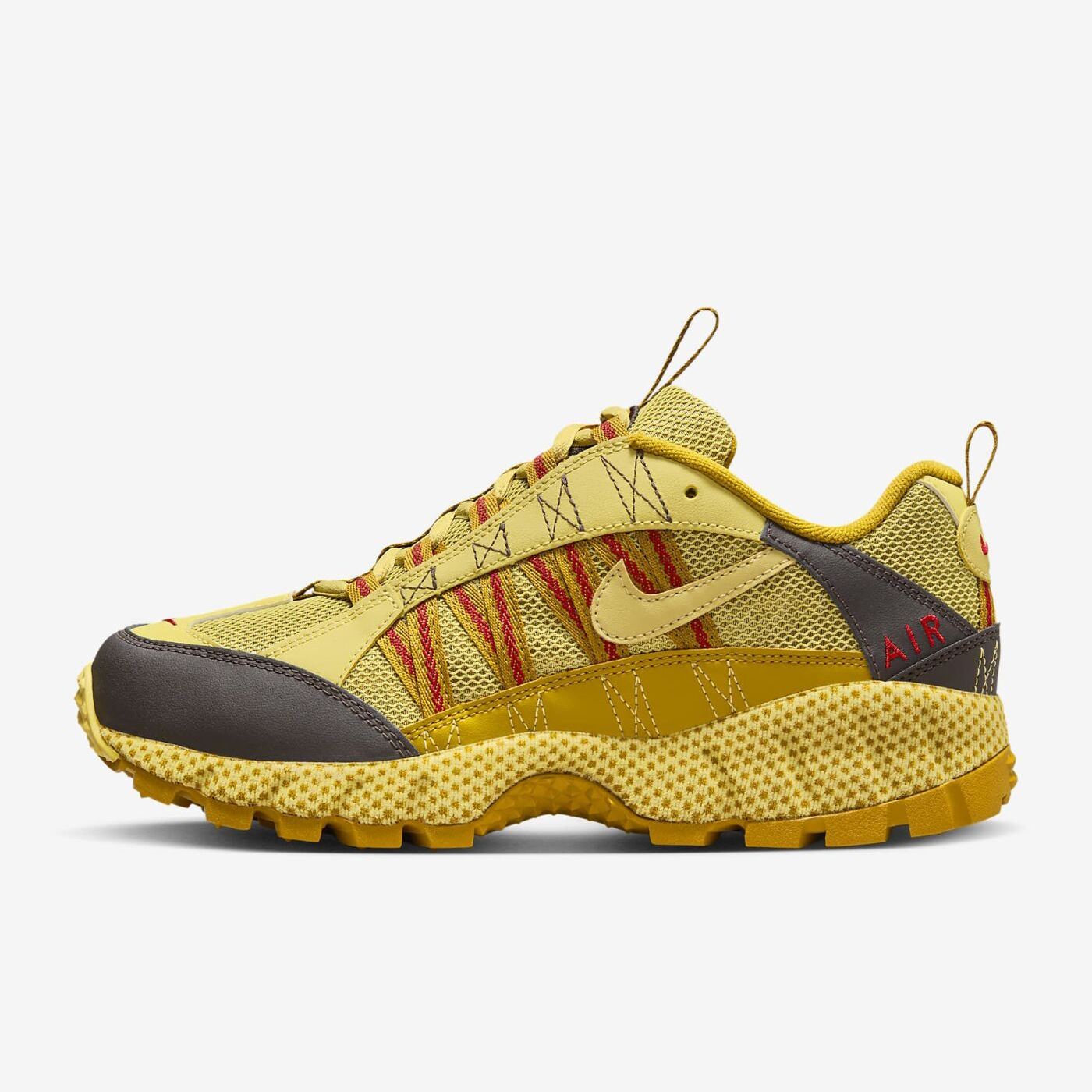 Кросівки Nike Air Humara Qs FJ7098-701
