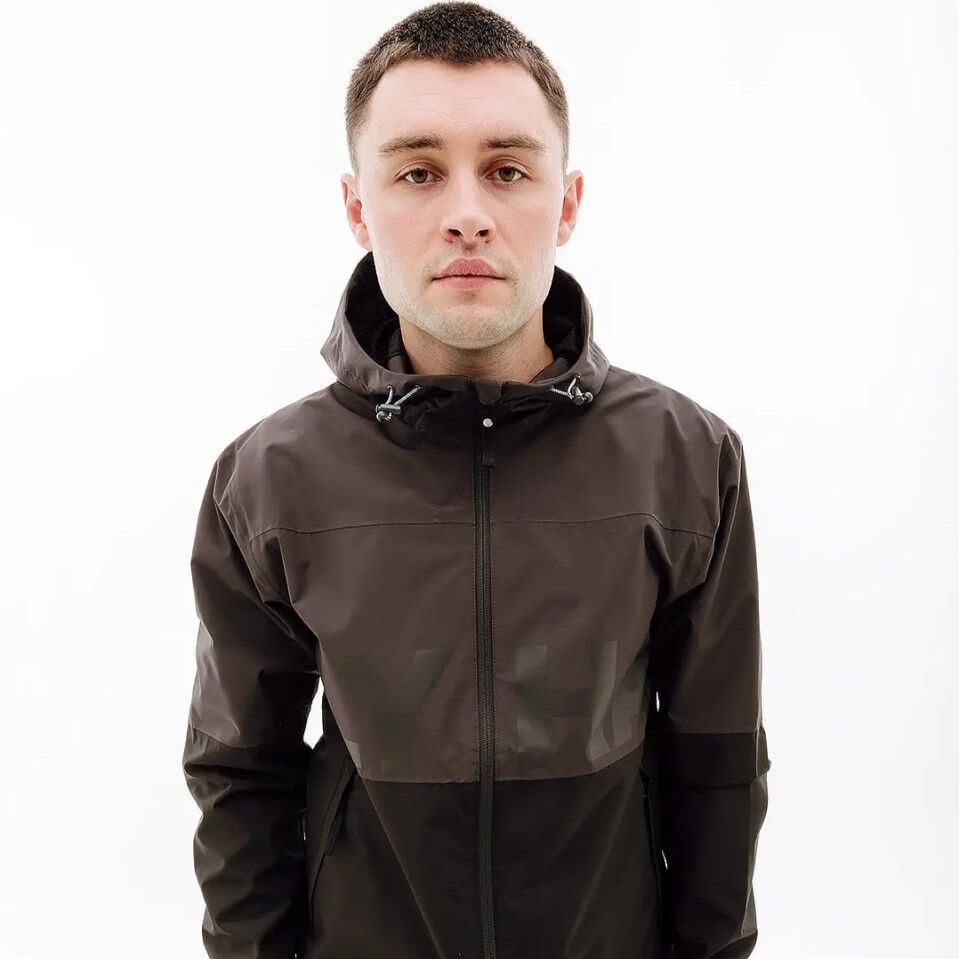 Куртка Helly Hansen Amaze Jacket 64057-990