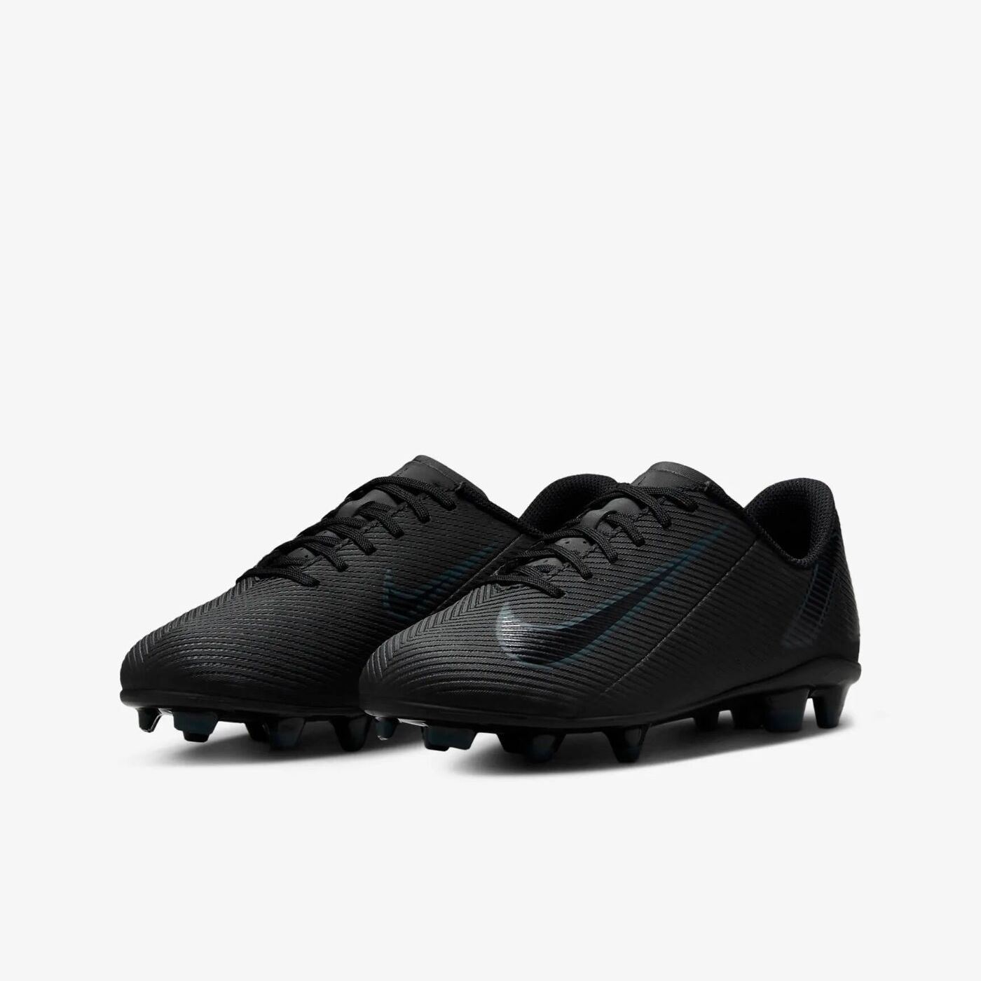 Бутси Nike Mercurial Vapor 16 Club FG/MG FQ8286-002