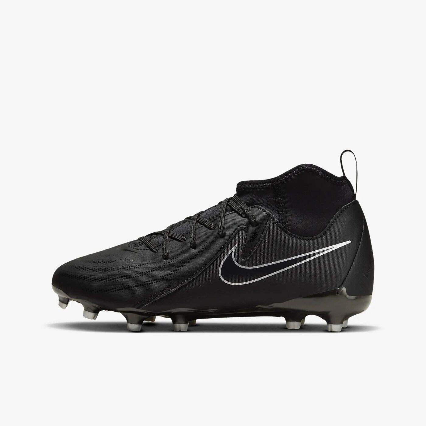 Бутси Nike Phantom Luna II Academy FG/MG FJ2603-001