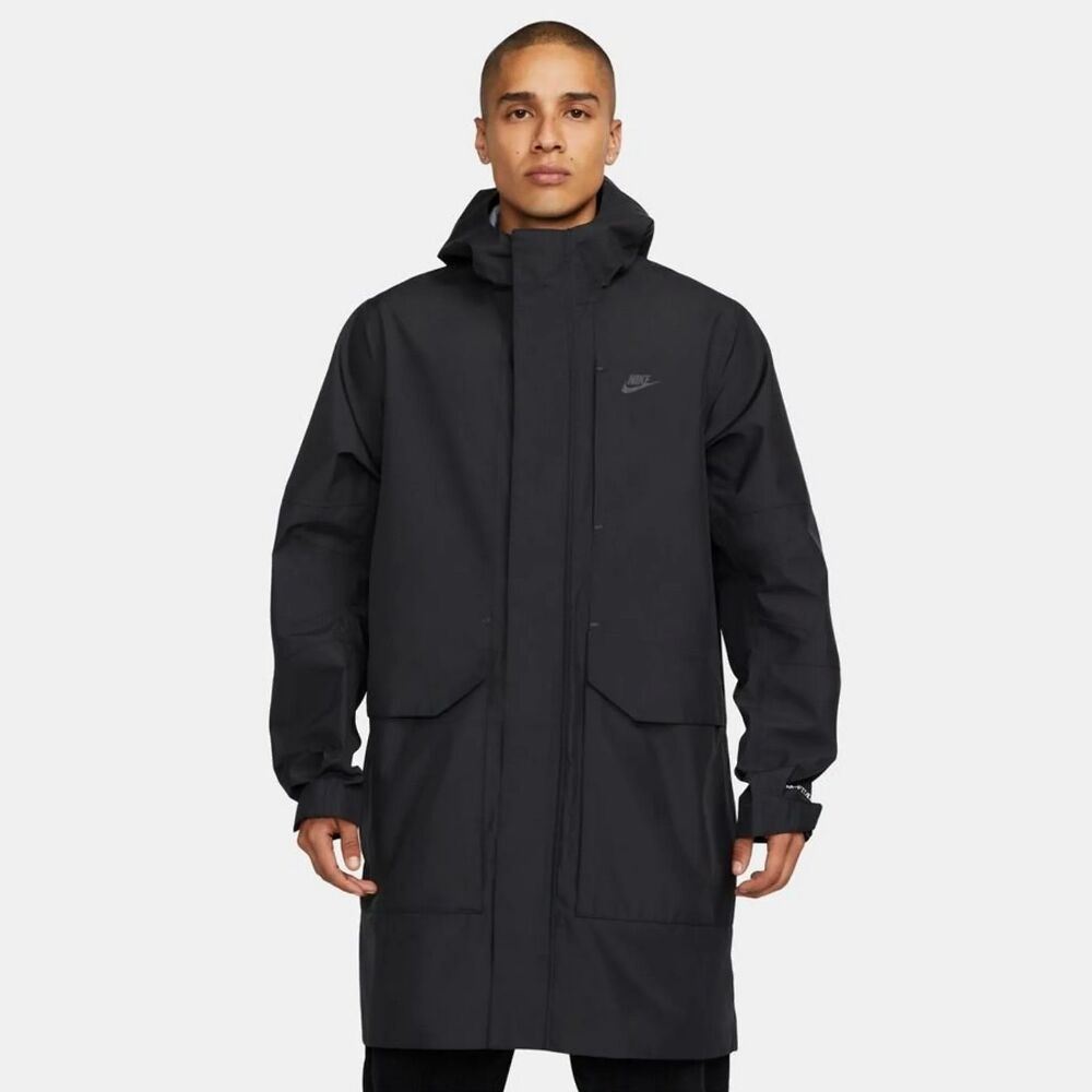 Куртка Nike Sportswear Storm-Fit Adv DM5497-010