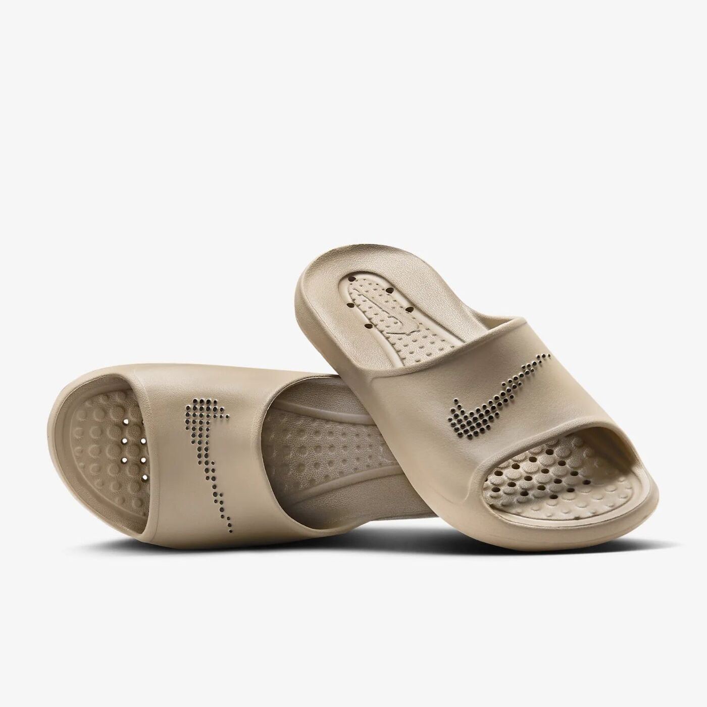 Тапочки Nike Victori One CZ5478-200