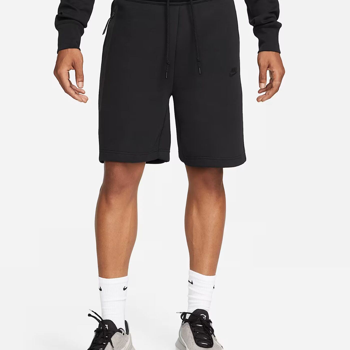 Шорти Nike Sportswear Tech Fleece FB8171-010