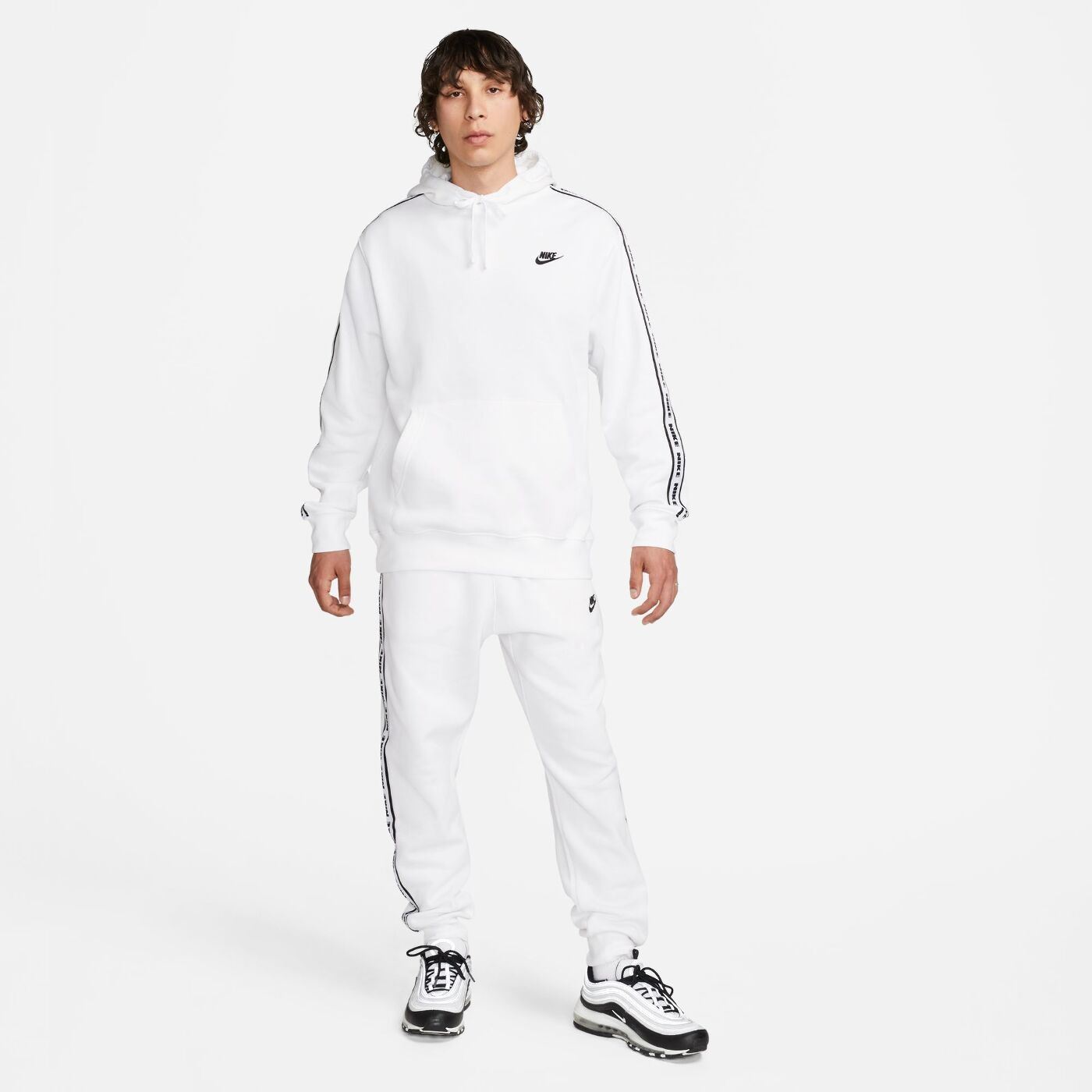 Спортивний костюм Nike Club Fleece GX HD Tracksuit FB7296-100