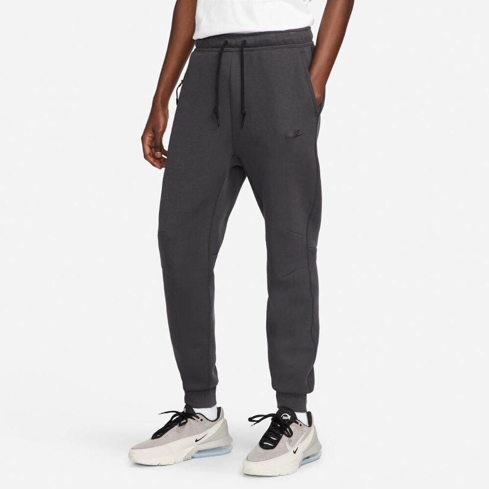 Спортивні штани Nike Tech Fleece Jogger FB8002-060