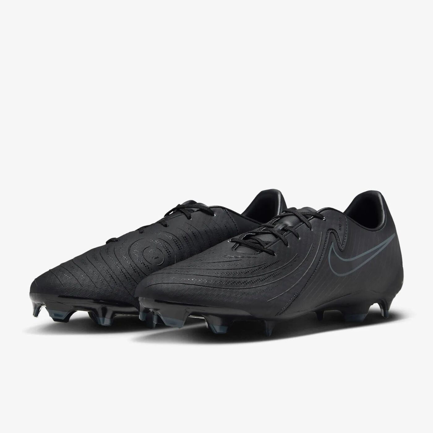 Бутси Nike Phantom GX II Academy FG/MG FD6723-002
