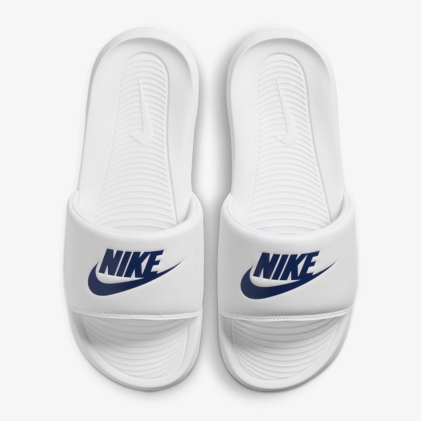 Тапочки Nike Victori One CN9675-102