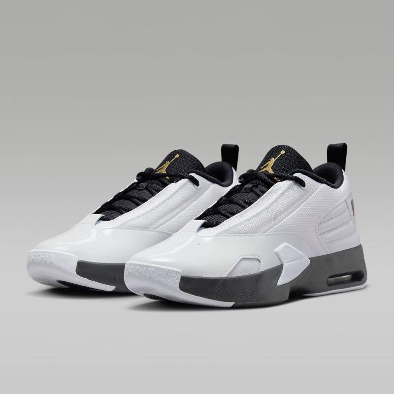 Кросівки Nike Air Jordan Max Aura 6 FQ8298-101