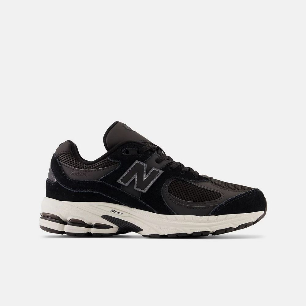 Кросівки New Balance 2002R GC2002BK